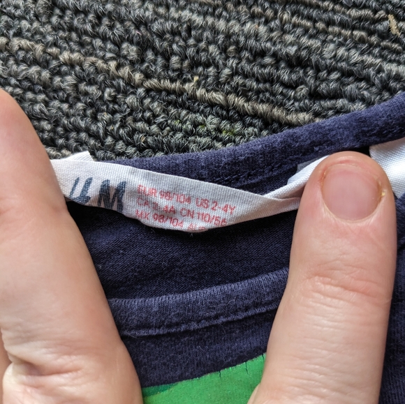 👛10/20$ H&M hello Kitty 2T - Picture 4 of 5